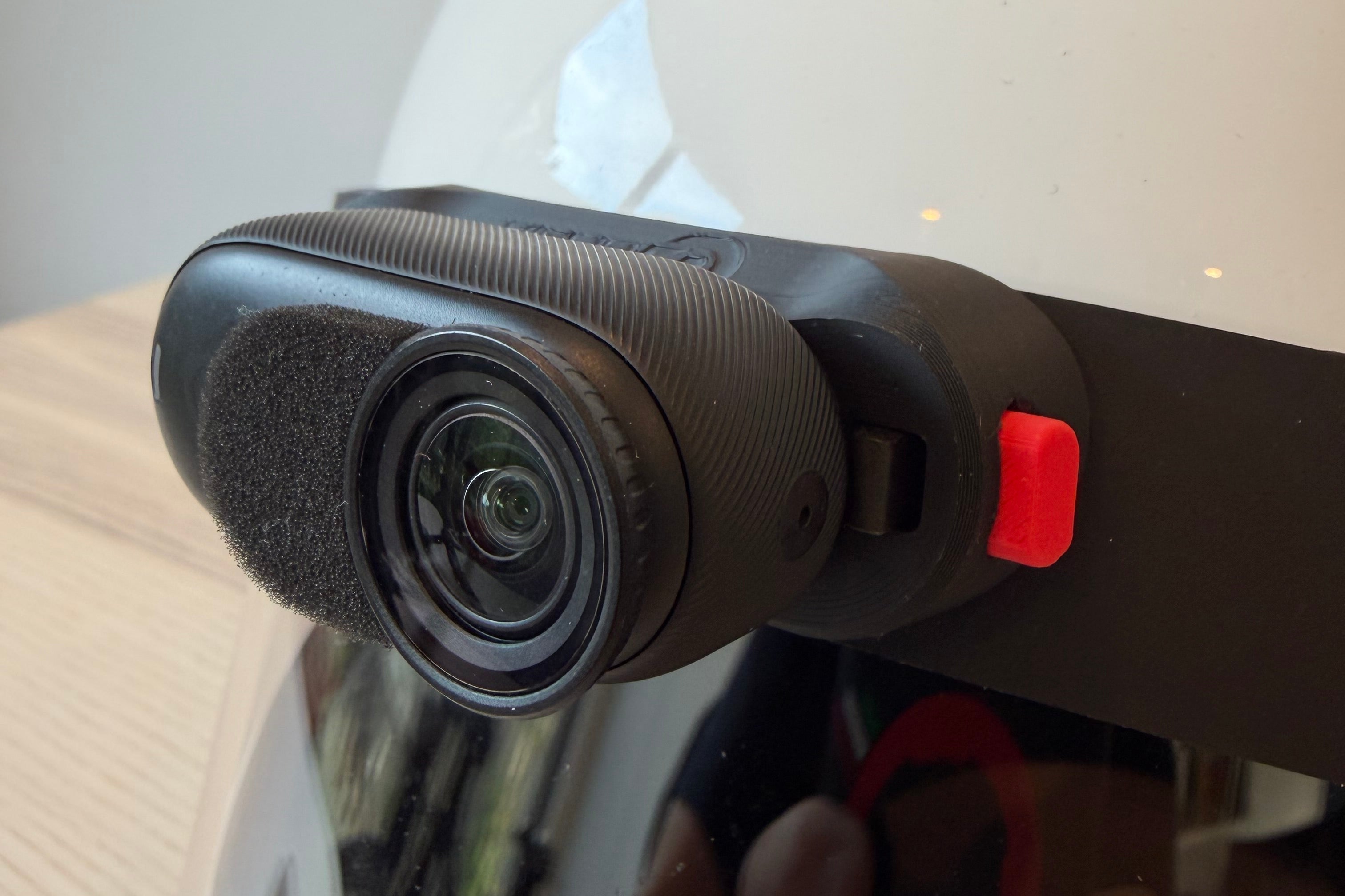 VisorGO Slim - Helmet Camera Mount